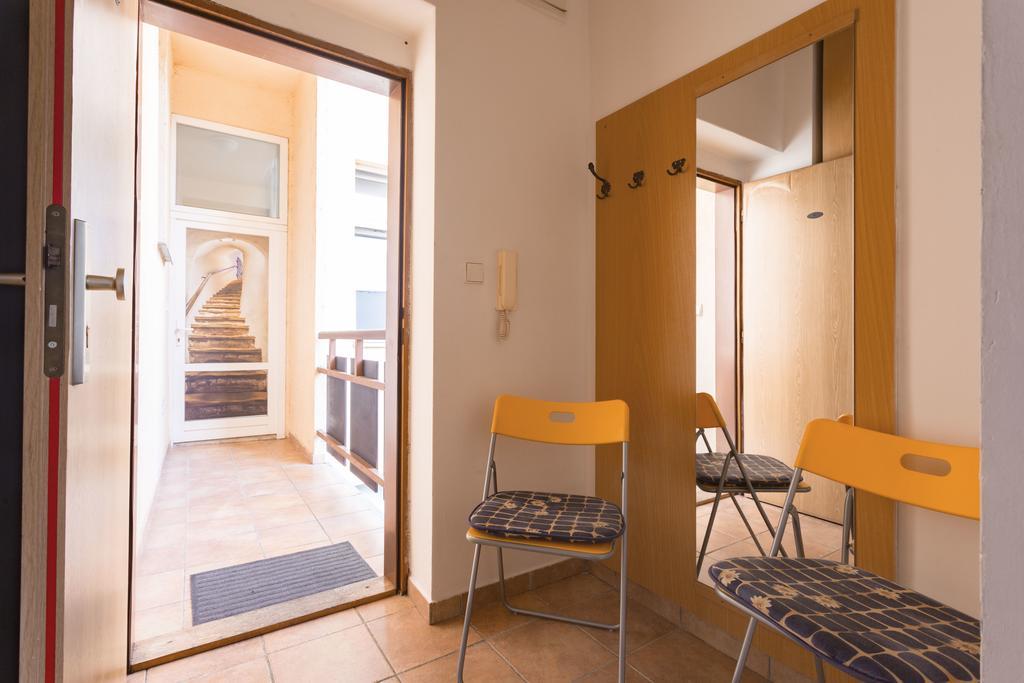 Apartment Downtown Apartments Kozatska Prague